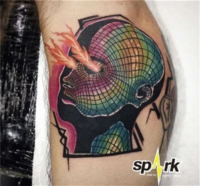 ealaíontóir tattoo ocht